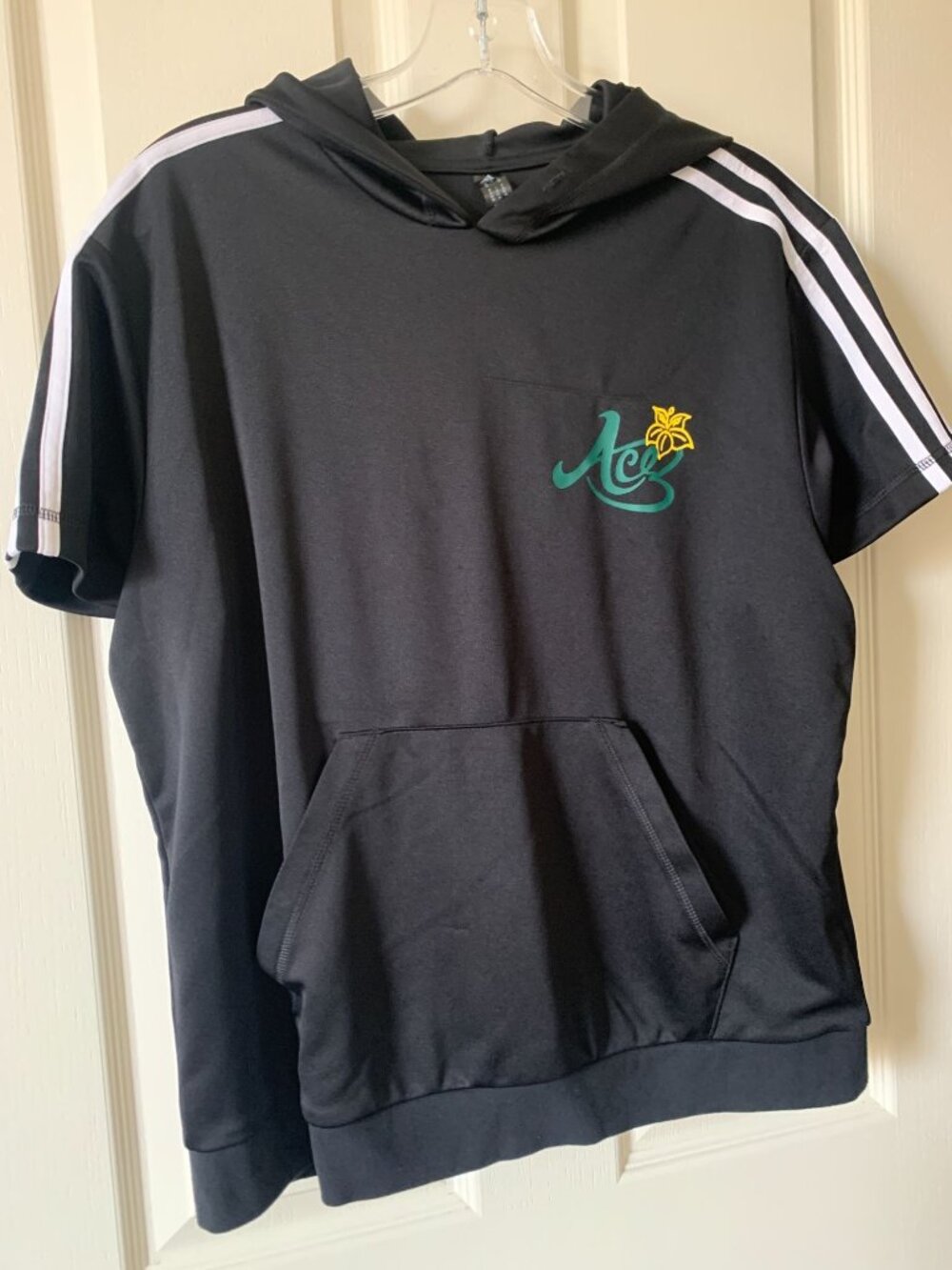 Adidas Black Short-Sleeve Hoodie With Striped Shoulders & Kangaroo Pocket Size M